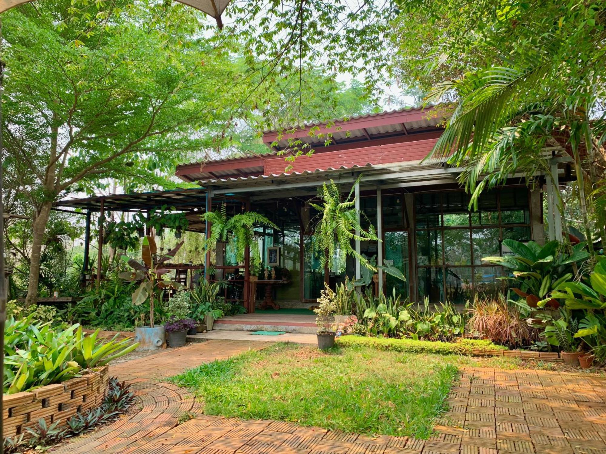 Baan Suan Duang Porn Resort Ban Phae  Zewnętrze zdjęcie