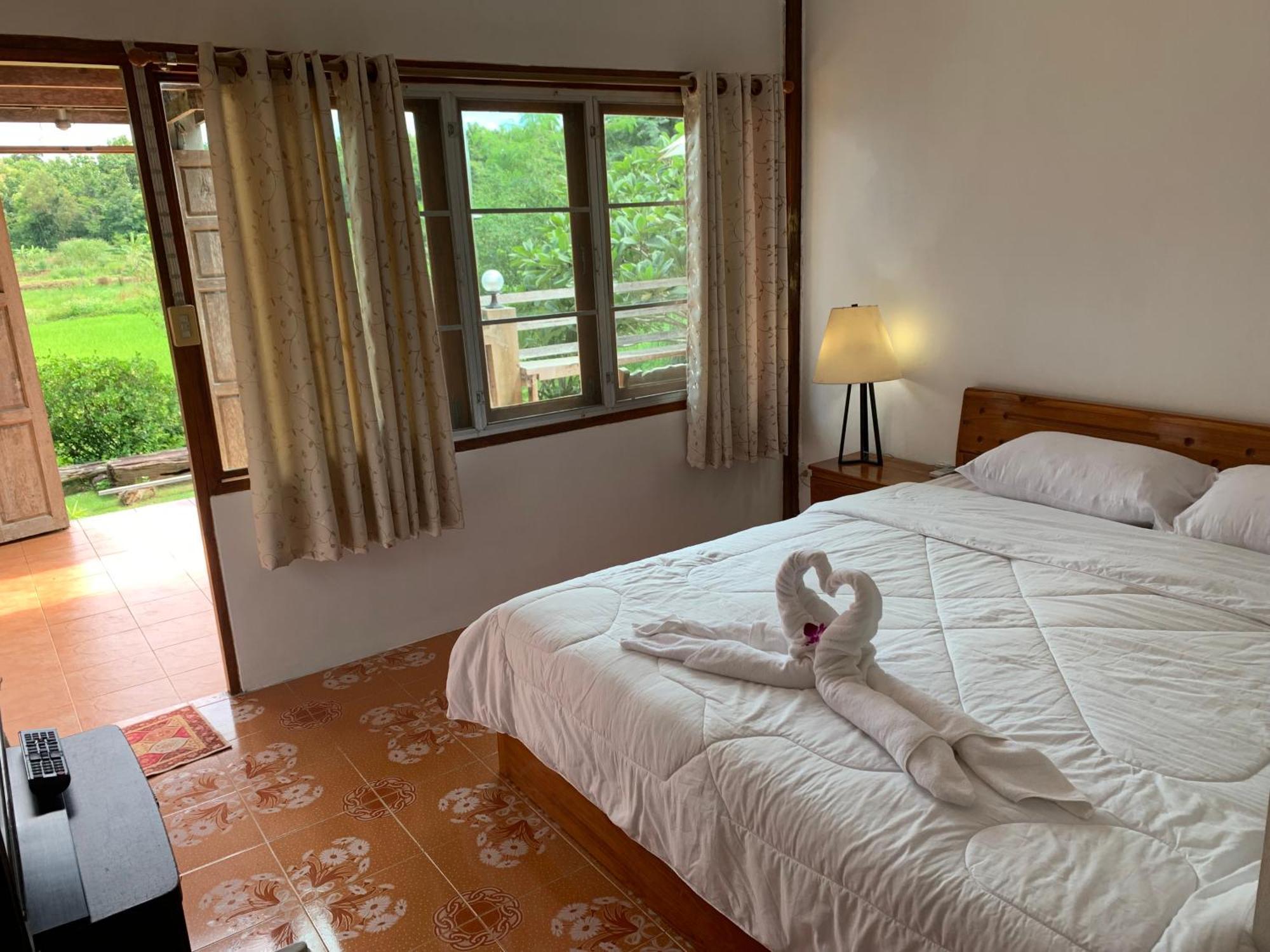 Baan Suan Duang Porn Resort Ban Phae  Zewnętrze zdjęcie